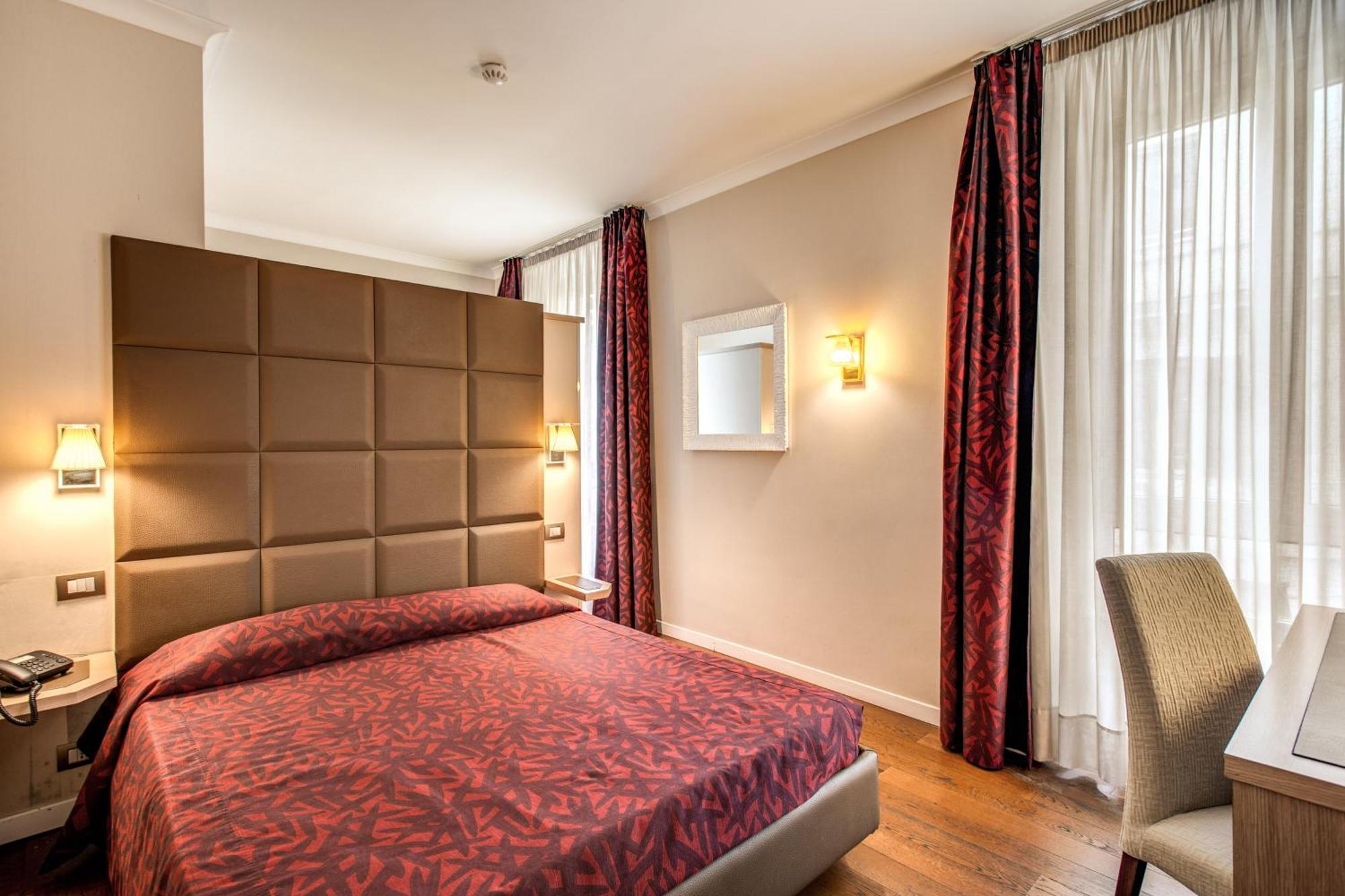 Boutique 4* Rom